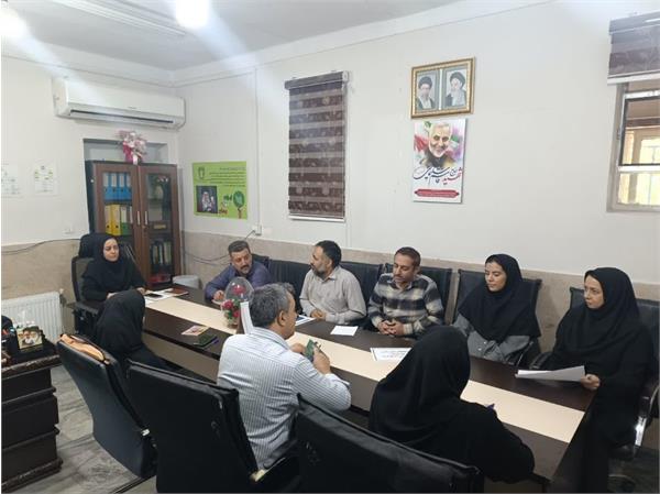 💢 برگزاری کمیته درون بخشی هماهنگی برنامه های اربعین حسینی(ع) در شبکه بهداشت و درمان شهرستان صحنه.