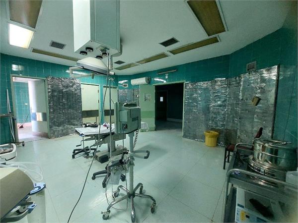 سرب کوبی و تجهیز اتاق جراحی ارتوپدی