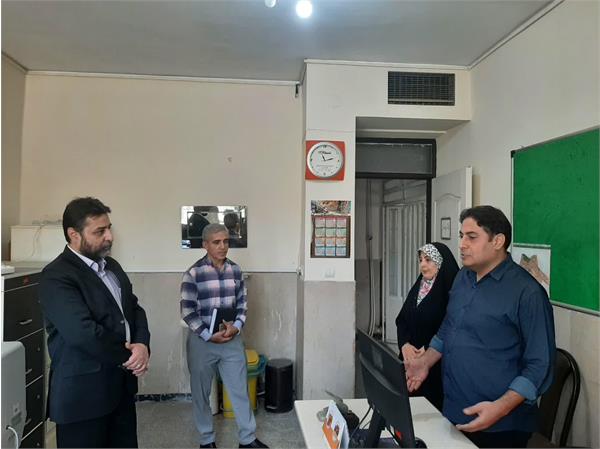 بازدید رئیس مرکز بهداشت شهرستان از مراکز خدمات جامع سلامت ثامن الائمه و حافظیه