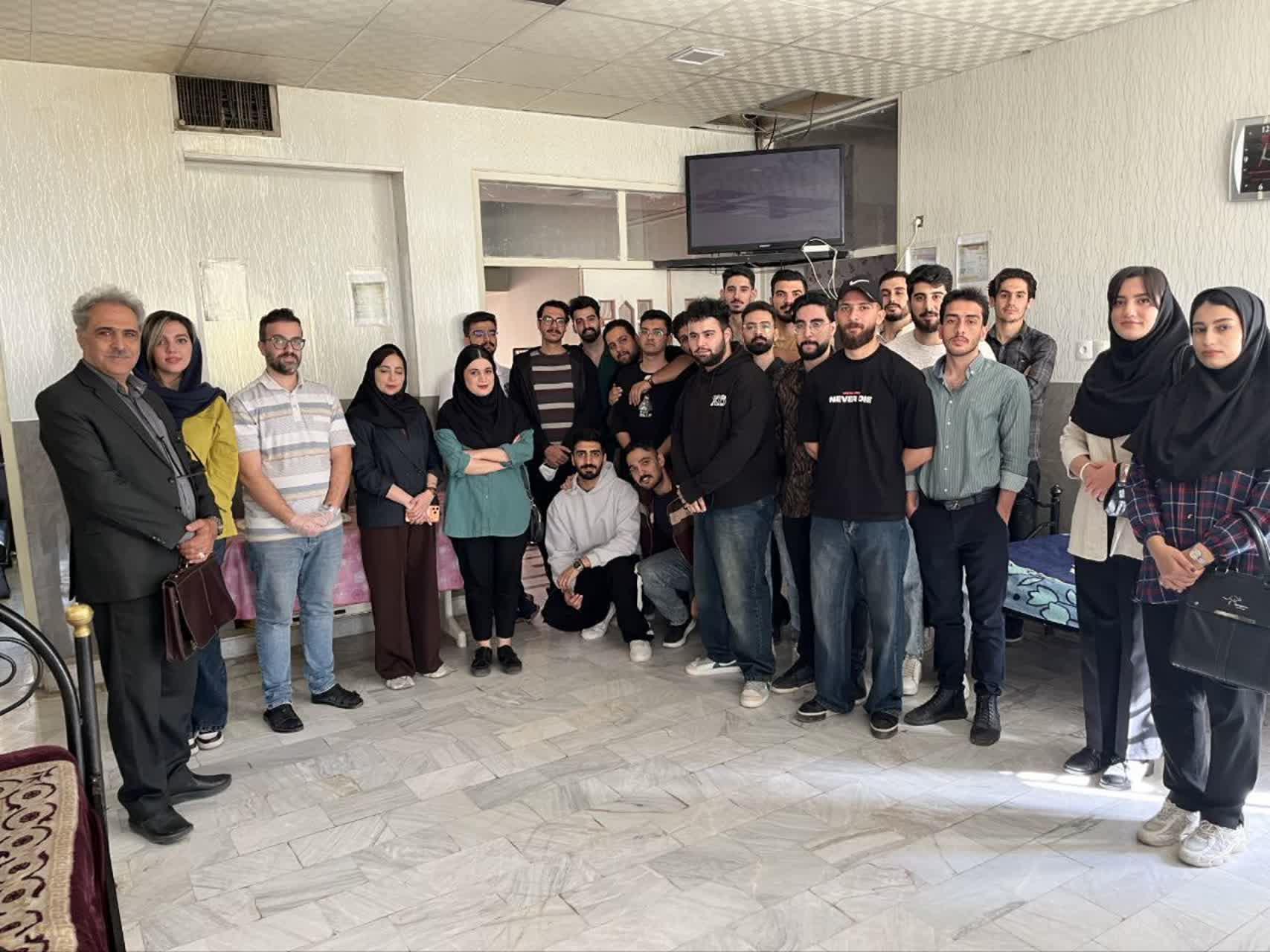 بازدید علمی از مرکز مراقبت و نگهداری سالمندان مهرورزان کرمانشاه